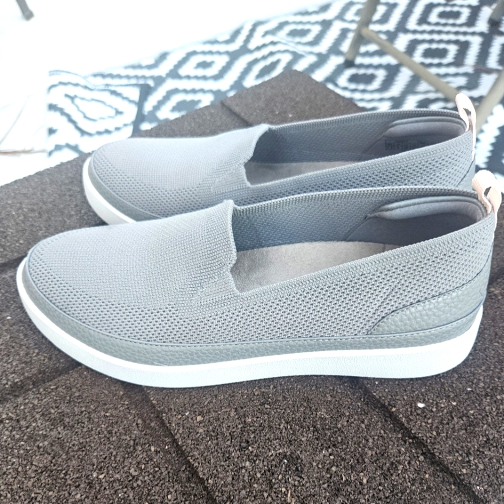 Vionic Women's Essence Sidney Platform Slip-on Casual Loafers size 7.5